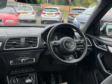 Audi Q3 TDI S line Edition - U8912
