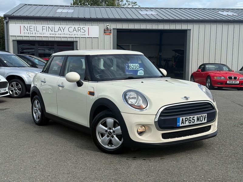 Mini Hatchback