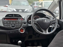 i-VTEC ES Hatchback 1.4 Manual Petrol