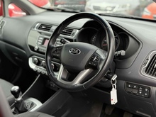 SR7 Hatchback 1.3 Manual Petrol