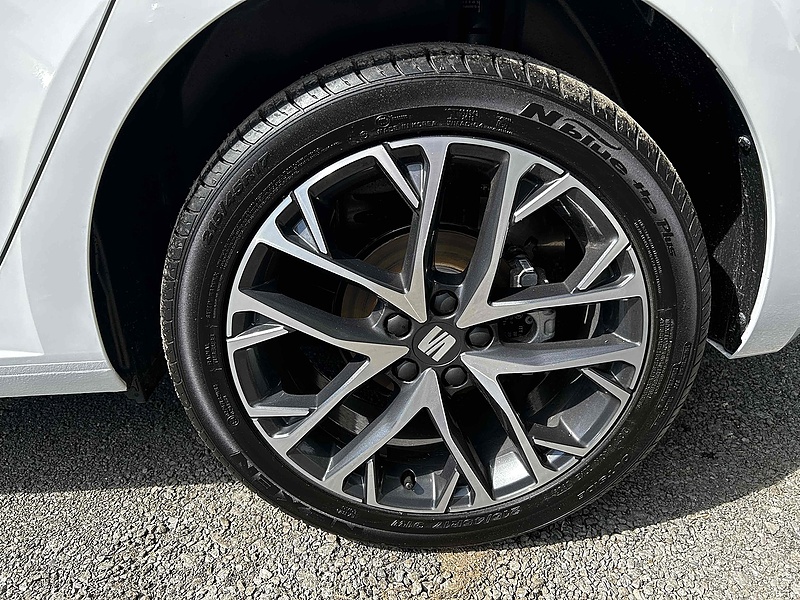 SEAT Tsi Xcellence Hatchback 1.0 Manual Petrol