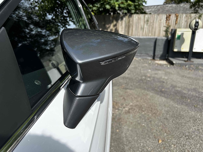 SEAT Tsi Xcellence Hatchback 1.0 Manual Petrol