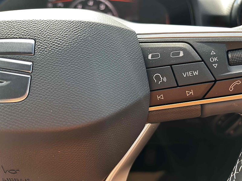 SEAT Tsi Xcellence Hatchback 1.0 Manual Petrol