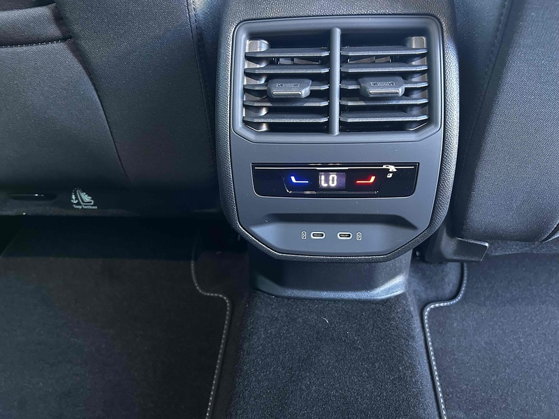 SEAT Tsi Evo Se Dynamic 1.5 5dr Estate Manual Petrol