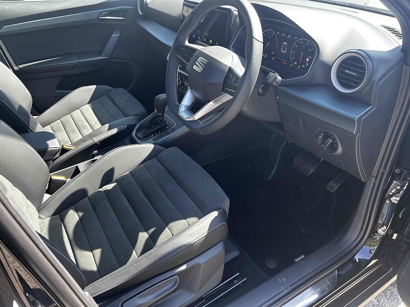 SEAT TSI XPERIENCE Lux DSG 1.0 5dr SUV Automatic Petrol