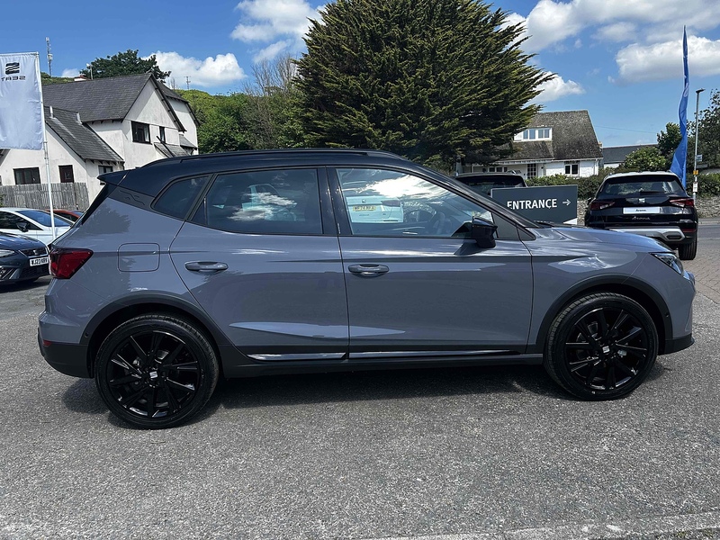 SEAT Tsi Fr Black Edition 1.0 Hatchback Manual Petrol