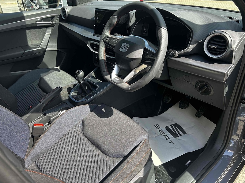 SEAT Tsi Fr Black Edition 1.0 Hatchback Manual Petrol