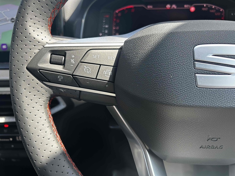 SEAT Tsi Fr Black Edition 1.0 Hatchback Manual Petrol