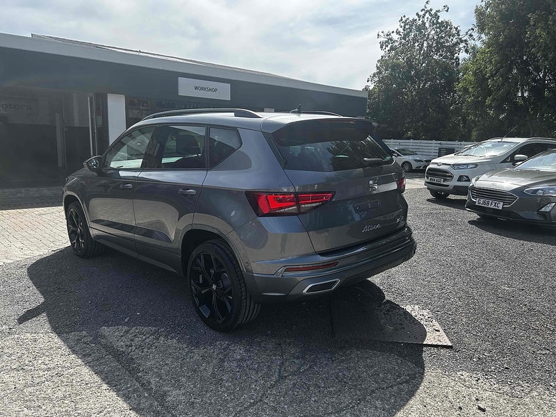 SEAT Tsi Evo Fr Black Edition Hatchback 1.5 Manual Petrol