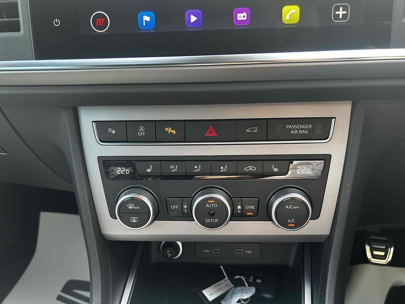 SEAT Tsi Evo Fr Black Edition Hatchback 1.5 Manual Petrol