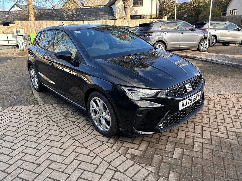 1.0 TSI FR First Edition Hatchback 5dr Petrol DSG Euro 6 (s/s) (115 ps)