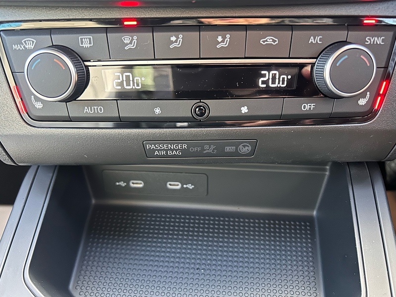 SEAT 1.0 TSI FR First Edition Hatchback 5dr Petrol DSG Euro 6 (s/s) (115 ps)