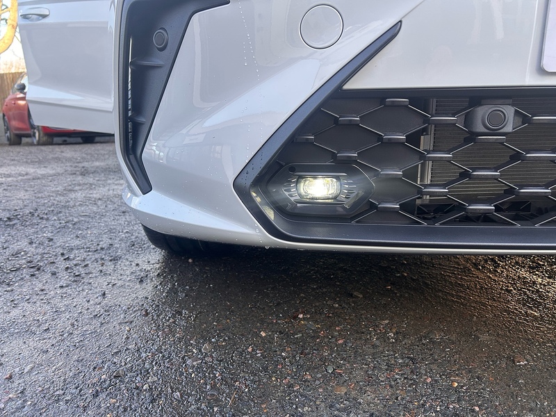 SEAT Tsi Fr Edition Hatchback 1.0 Manual Petrol