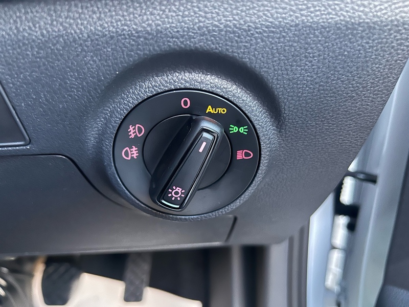 SEAT Tsi Fr Edition Hatchback 1.0 Manual Petrol