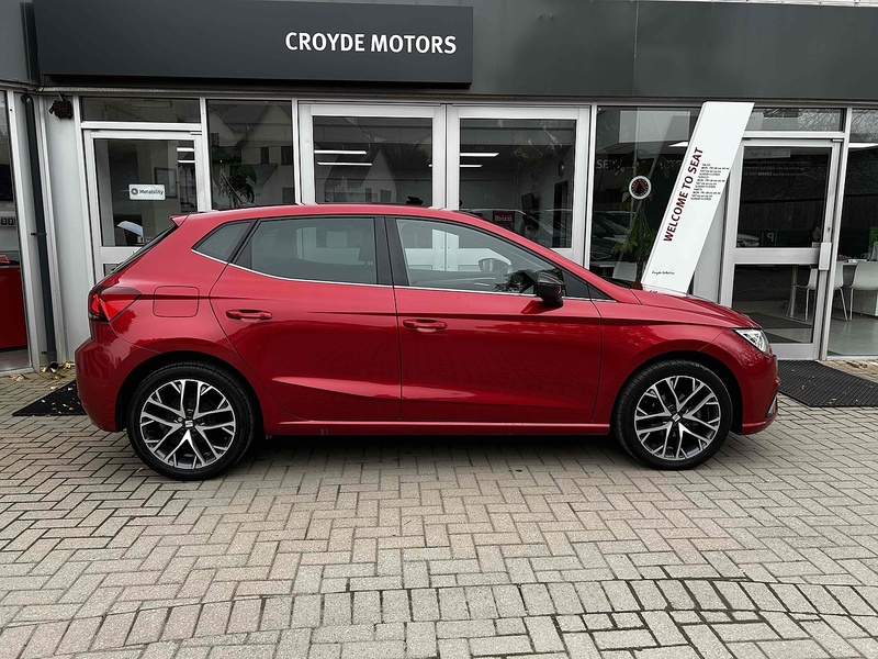 SEAT 1.0 TSI XCELLENCE Hatchback 5dr Petrol Manual Euro 6 (s/s) (95 ps)