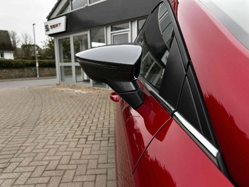 SEAT 1.0 TSI XCELLENCE Hatchback 5dr Petrol Manual Euro 6 (s/s) (95 ps)