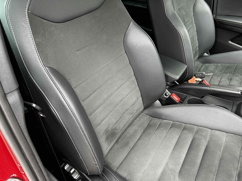 SEAT 1.0 TSI XCELLENCE Hatchback 5dr Petrol Manual Euro 6 (s/s) (95 ps)