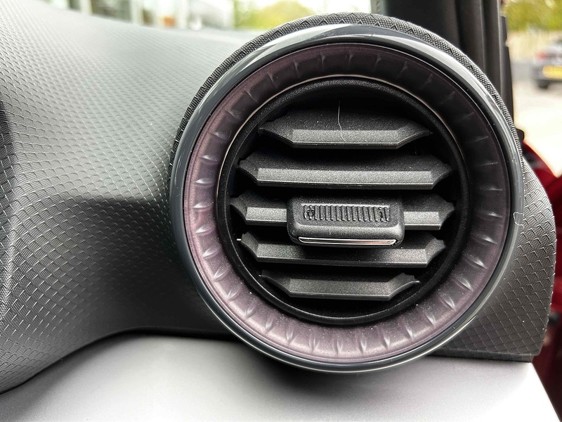 SEAT 1.0 TSI XCELLENCE Hatchback 5dr Petrol Manual Euro 6 (s/s) (95 ps)