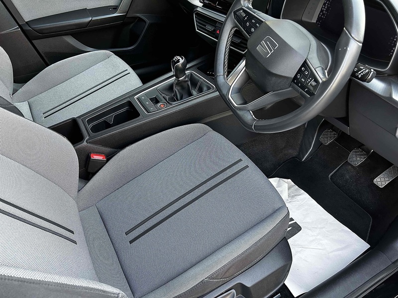 SEAT 1.5 TSI EVO SE Dynamic Hatchback 5dr Petrol Manual Euro 6 (s/s) (130 ps)