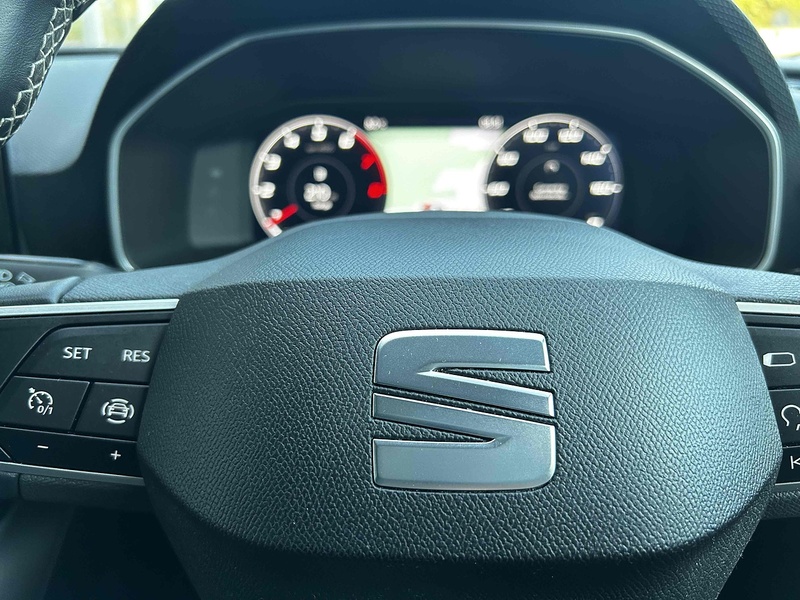 SEAT 1.5 TSI EVO SE Dynamic Hatchback 5dr Petrol Manual Euro 6 (s/s) (130 ps)