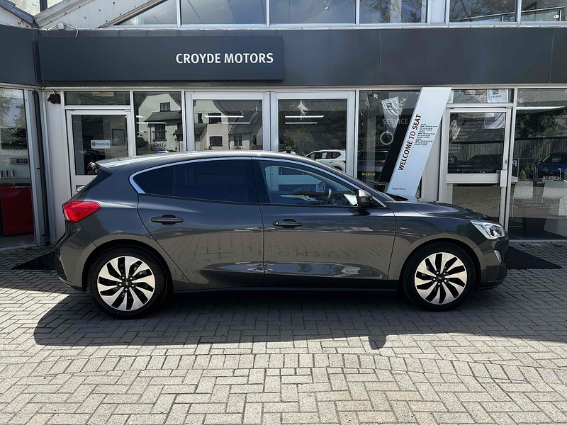 Ford T EcoBoost Zetec Hatchback 1.0 Manual Petrol