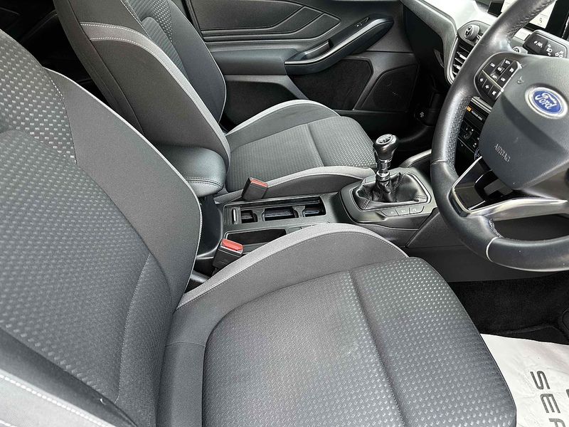 Ford T EcoBoost Zetec Hatchback 1.0 Manual Petrol