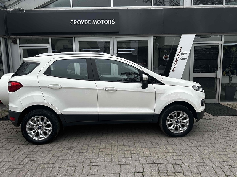 Ford 1.0T EcoBoost Titanium SUV 5dr Petrol Manual 2WD Euro 5 (s/s) (125 ps)