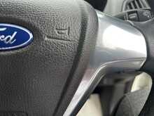 Ford EcoSport T EcoBoost Titanium
