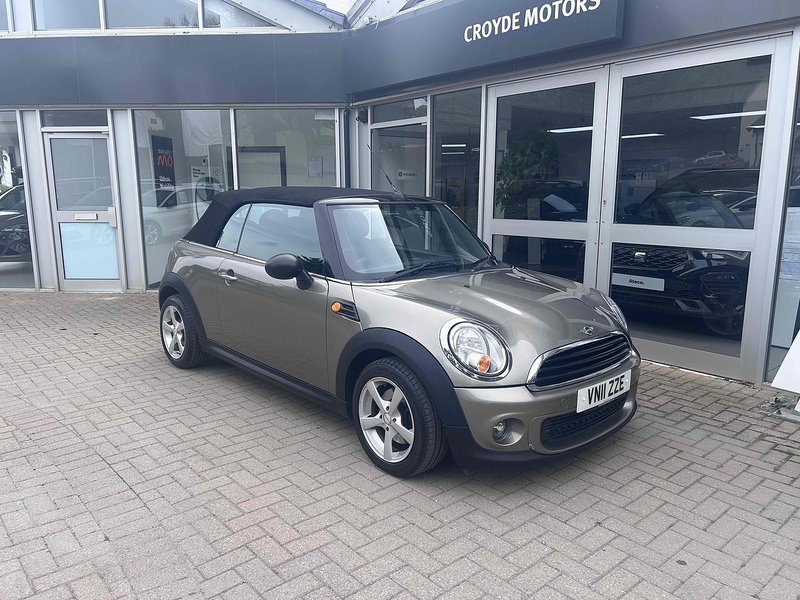 MINI One Convertible Convertible 1.6 Automatic Petrol