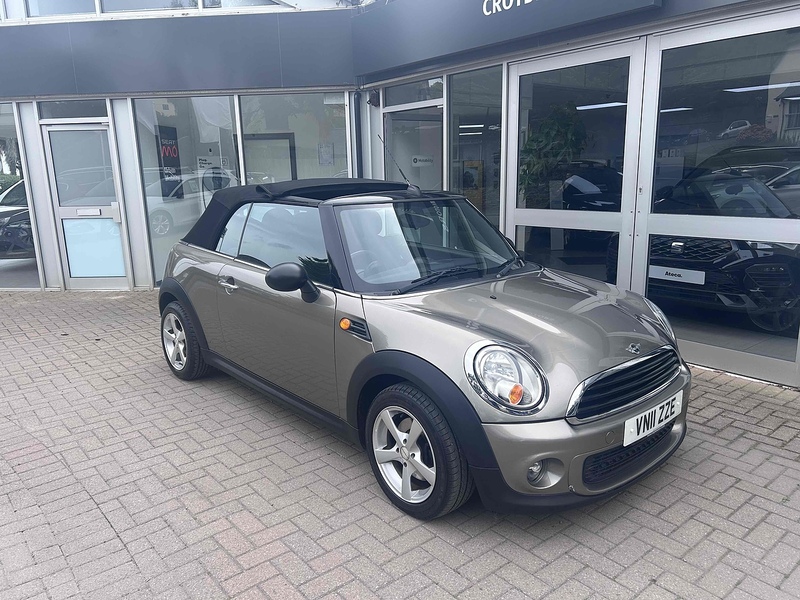 MINI One Convertible Convertible 1.6 Automatic Petrol