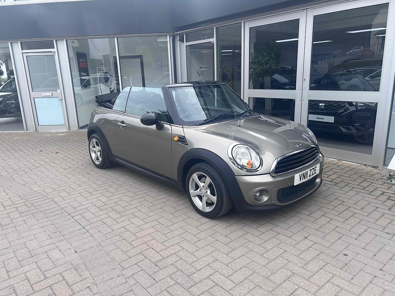 MINI One Convertible Convertible 1.6 Automatic Petrol