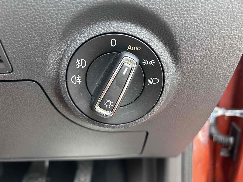 SEAT 1.0 MPI SE Technology Hatchback 5dr Petrol Manual Euro 6 (s/s) GPF (80 ps)