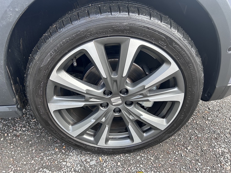 SEAT Ecotsi Fr Dsg LTD Edition Hatchback 1.0 Semi Auto Petrol