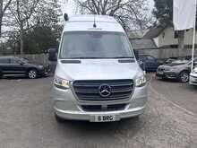 Mercedes-Benz Grand Canyon S Camper (plate not inc)