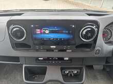 Mercedes-Benz Grand Canyon S Camper (plate not inc)