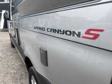 Mercedes-Benz Grand Canyon S Camper (plate not inc)