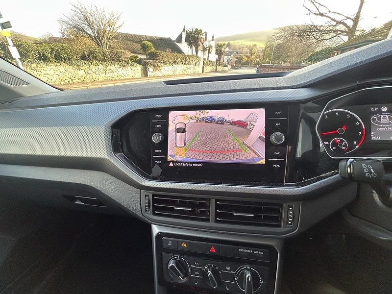 Volkswagen 1.0 TSI Active SUV 5dr Petrol Manual Euro 6 (s/s) (110 ps)