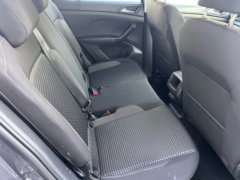 Volkswagen 1.0 TSI Active SUV 5dr Petrol Manual Euro 6 (s/s) (110 ps)