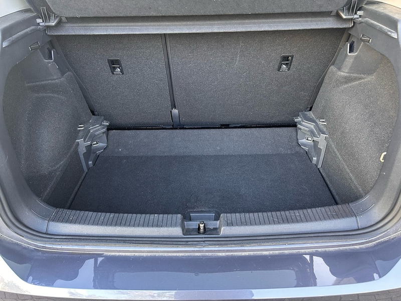 Volkswagen 1.0 TSI Active SUV 5dr Petrol Manual Euro 6 (s/s) (110 ps)