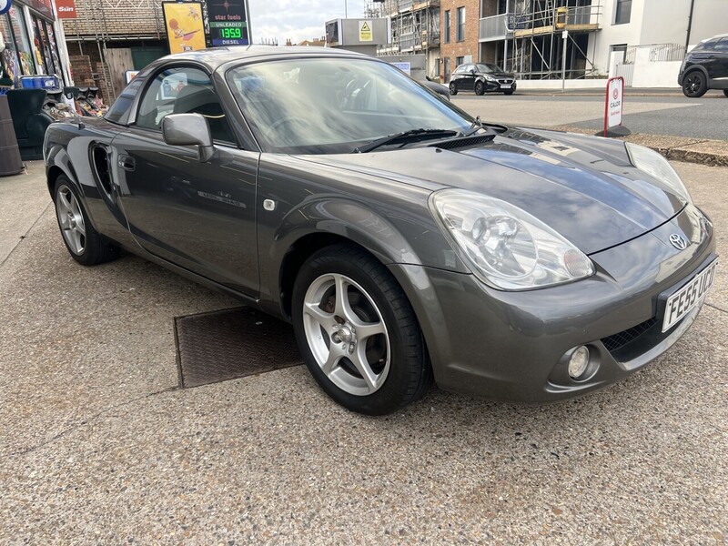 1.8 VVT-i Roadster Convertible 2dr Petrol Manual (178 g/km, 138 bhp)