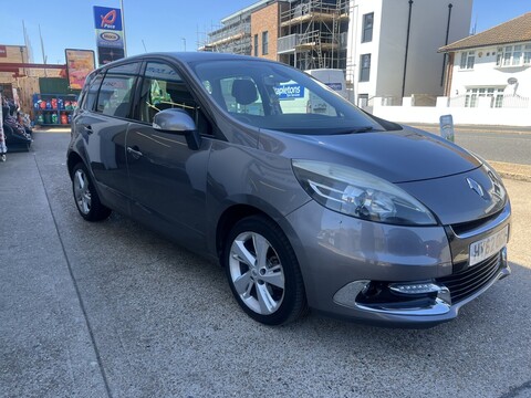 Renault Scenic VVT Dynamique TomTom