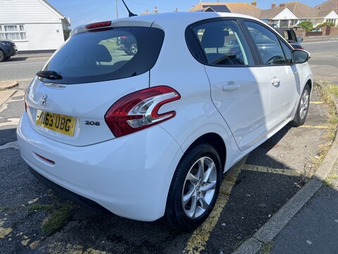 1.2 VTi Active Hatchback 5dr Petrol Manual Euro 5 (82 ps)