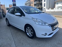 Peugeot 208 VTi Active - Thumb 0