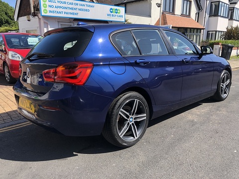 1.5 118i Sport Hatchback 5dr Petrol Manual Euro 6 (s/s) (136 ps)
