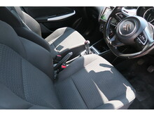 Suzuki Swift Dualjet MHEV SZ-L - Thumb 9