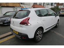 Peugeot 3008 BlueHDi Active - Thumb 2