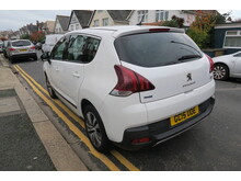 Peugeot 3008 BlueHDi Active - Thumb 4