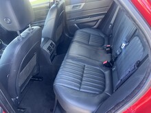 Jaguar XF d Portfolio - Thumb 11