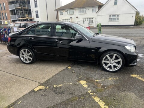 2.1 C200 CDI BlueEfficiency SE Saloon 4dr Diesel Manual Euro 5 (s/s) (136 ps)