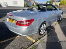 Mercedes-Benz E Class E220 CDI BlueEfficiency Sport - Thumb 4
